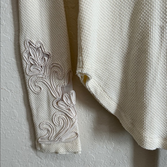 Free People Masquerade Cuff Thermal Shirt – Cream – Small – We The Free - Picture 5 of 7